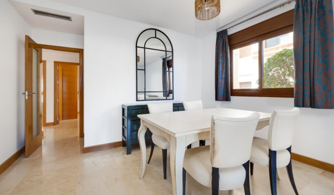Sprzedaż - Apartament - Guardamar