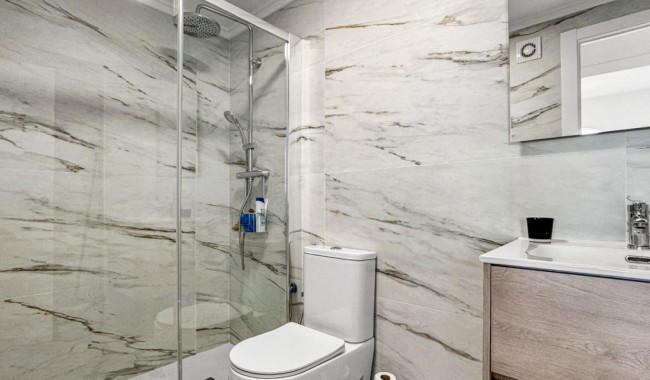 Sprzedaż - Apartament - Orihuela costa - Punta Prima