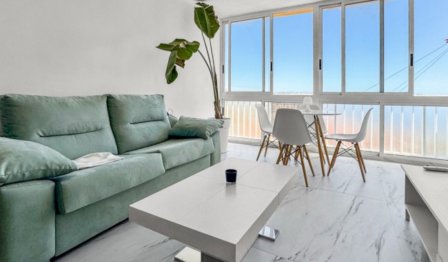 Sprzedaż - Apartament - Orihuela costa - Punta Prima