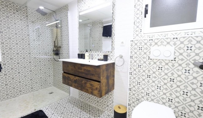 Sprzedaż - Bungalow - Torrevieja - Torreta florida
