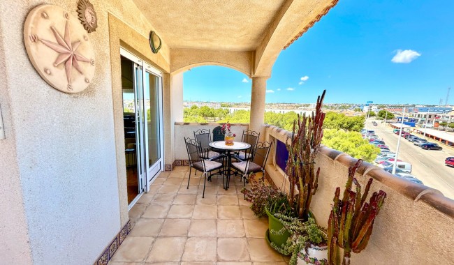Sprzedaż - Apartament - Orihuela costa - La Zenia
