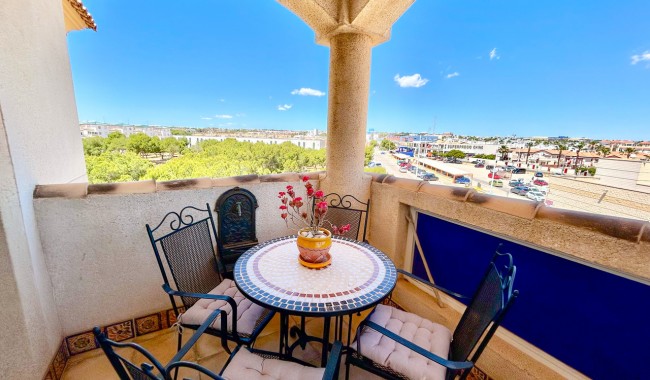 Sprzedaż - Apartament - Orihuela costa - La Zenia