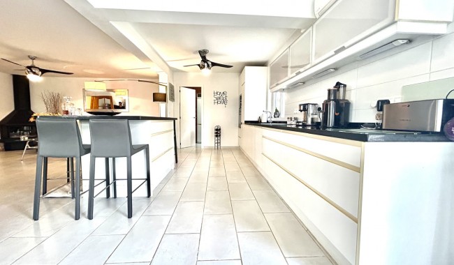 Resale - Villa - Catral