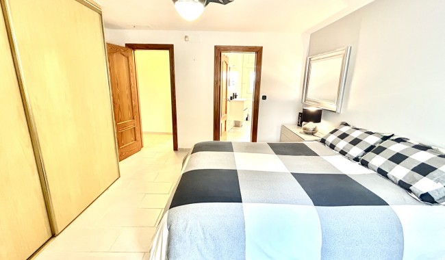 Resale - Villa - Catral