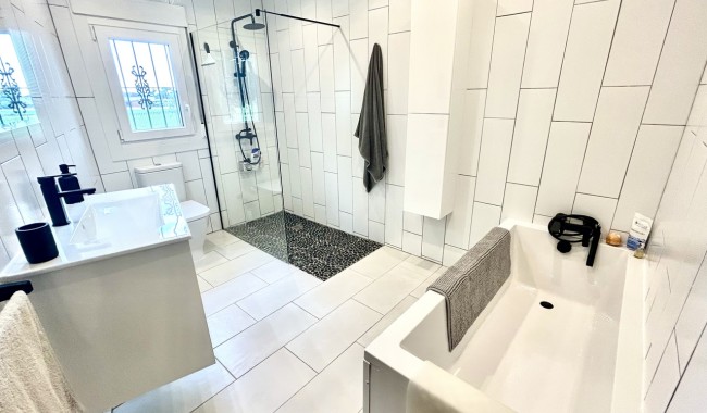 Resale - Villa - Catral