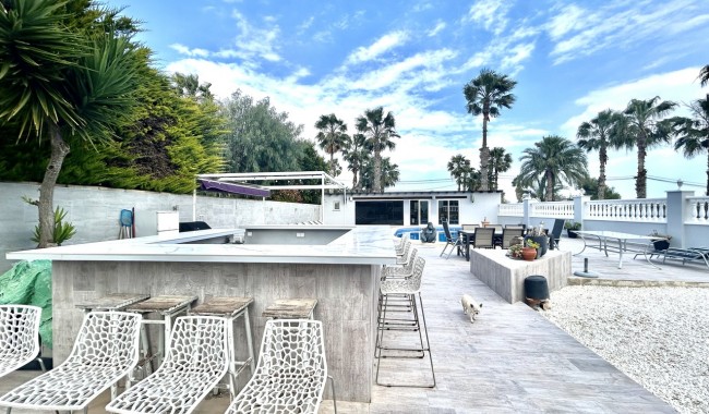 Resale - Villa - Catral