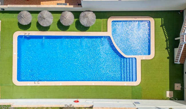 Segunda mano - Villa - Orihuela Costa - Villamartín