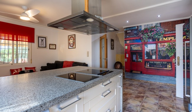 Resale - Villa - Elche - La Hoya