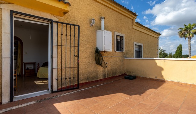 Resale - Villa - Elche - La Hoya