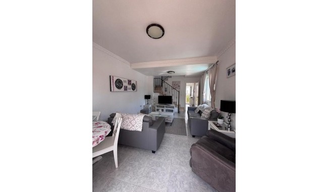 Resale - Townhouse - Villamartín - Costa Blanca