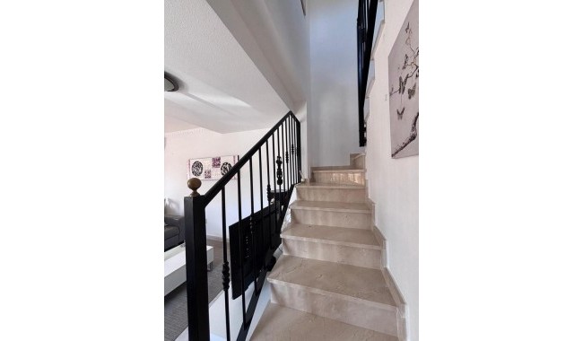 Resale - Townhouse - Villamartín - Costa Blanca