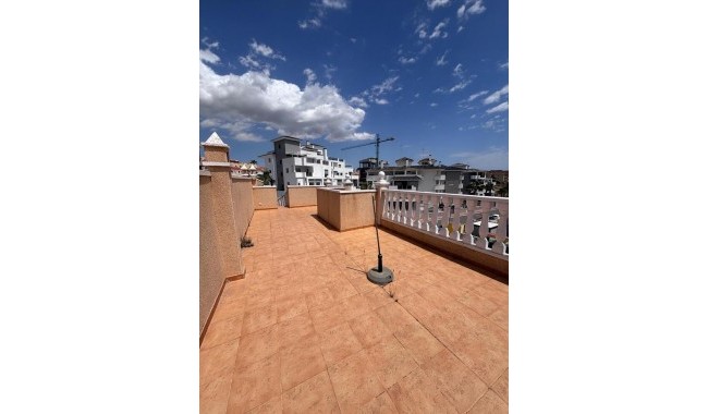 Resale - Townhouse - Villamartín - Costa Blanca