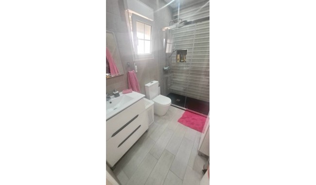 Resale - Villa - Villamartín - El Presidente