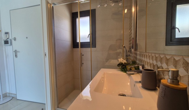 Resale - Villa - Torrevieja - Costa Blanca Sur