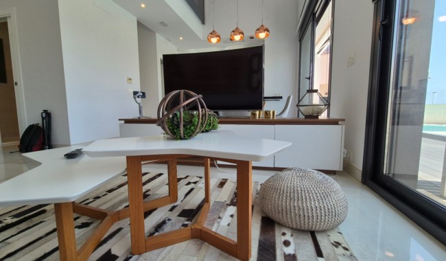 Resale - Villa - Torrevieja - Costa Blanca Sur