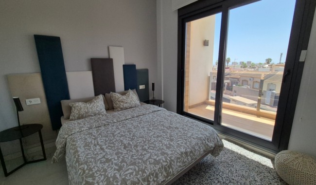 Resale - Villa - Torrevieja - Costa Blanca Sur