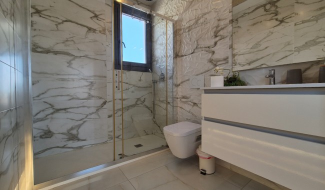 Resale - Villa - Torrevieja - Costa Blanca Sur