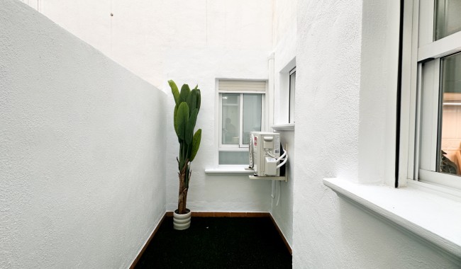 Resale - Apartment - Orihuela Costa - Playa Flamenca