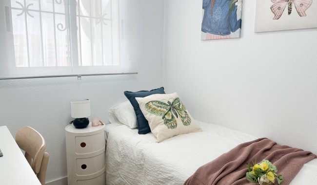 Resale - Apartment - Orihuela Costa - Playa Flamenca