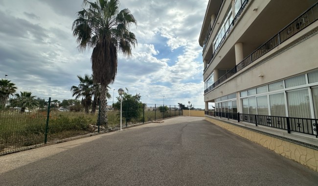 Resale - Apartment - Orihuela Costa - Playa Flamenca