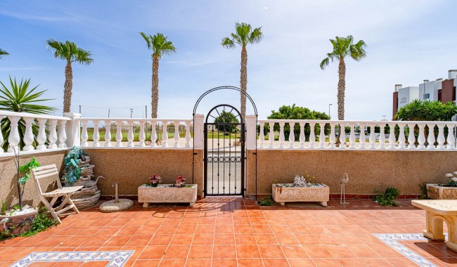 Begagnad - Quatro hus - Torrevieja - Punta Prima