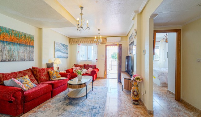 Begagnad - Quatro hus - Torrevieja - Punta Prima