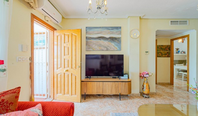 Begagnad - Quatro hus - Torrevieja - Punta Prima