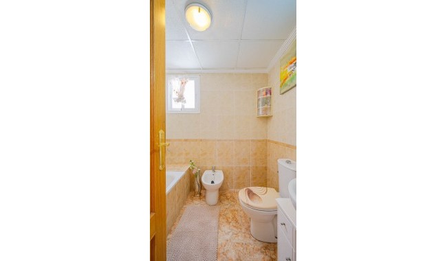 Begagnad - Quatro hus - Torrevieja - Punta Prima