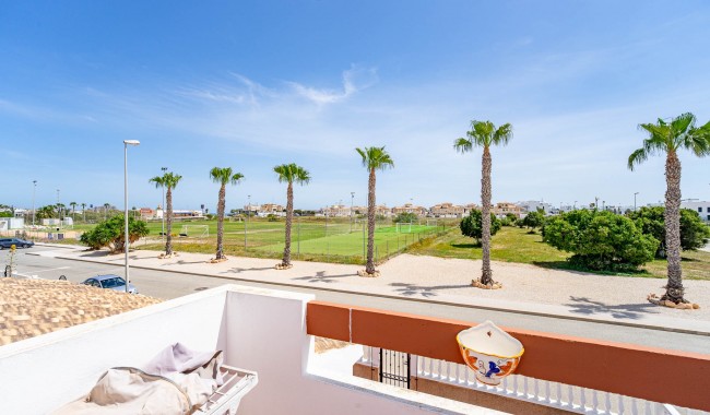 Begagnad - Quatro hus - Torrevieja - Punta Prima
