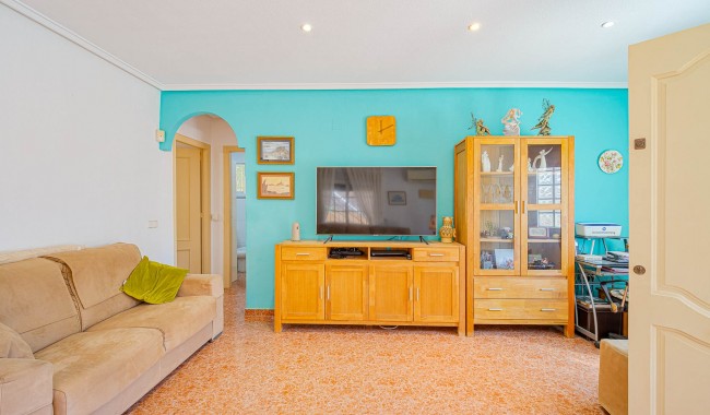 Resale - Villa - Punta Prima