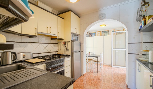 Resale - Villa - Punta Prima