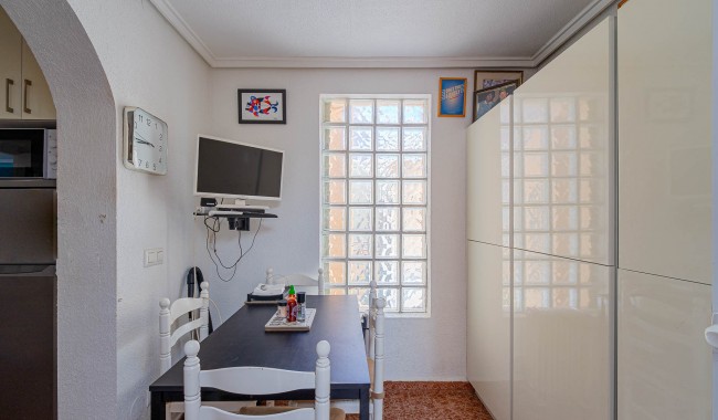Resale - Villa - Punta Prima