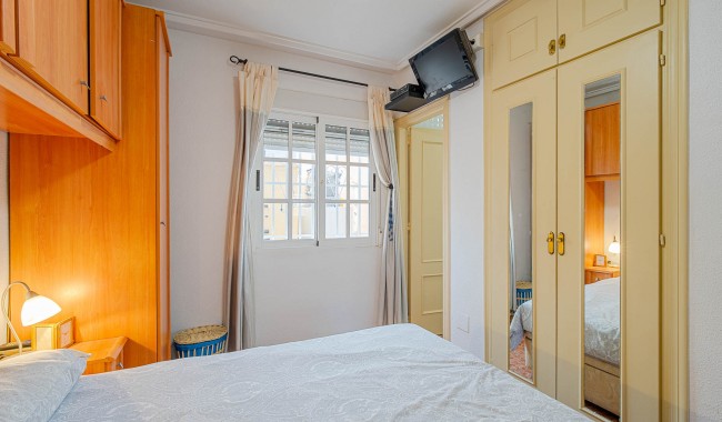 Resale - Villa - Punta Prima