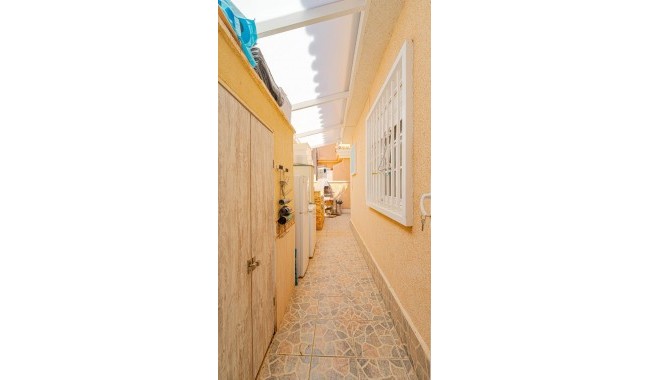 Resale - Villa - Punta Prima