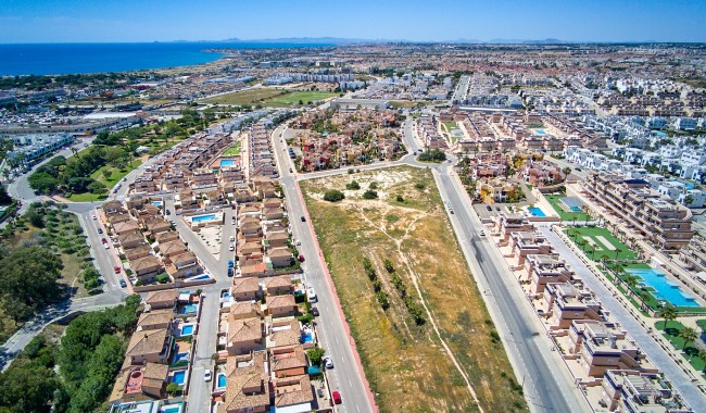 Resale - Villa - Punta Prima