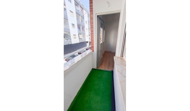 Segunda mano - Apartamento - Torrevieja - Centro