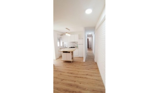 Segunda mano - Apartamento - Torrevieja - Centro