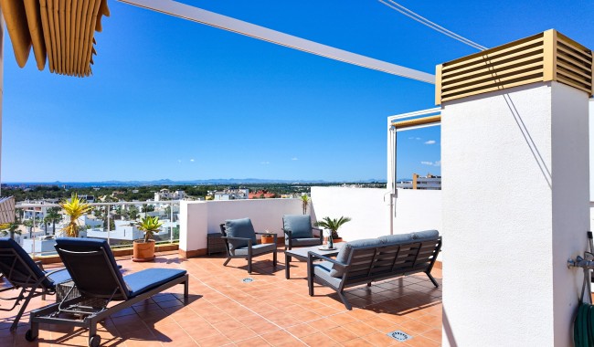 Resale - Apartment - Orihuela Costa - Villamartín