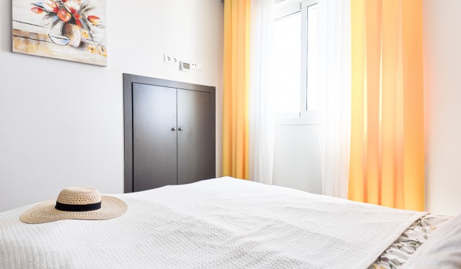 Resale - Apartment - Orihuela Costa - Villamartín