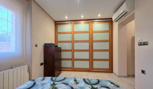 Begagnad - Villa - Orihuela Costa - Dehesa de Campoamor