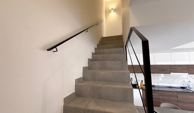 Resale - Villa - Villamartín
