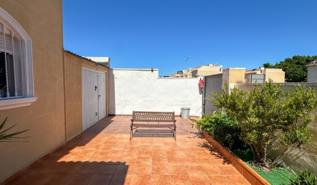 Brukt - Villa - Torrevieja - Aguas Nuevas