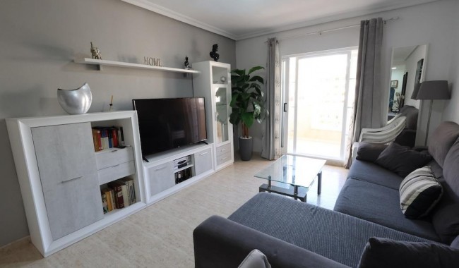 Resale - Apartment - Torrevieja - Los Europeos