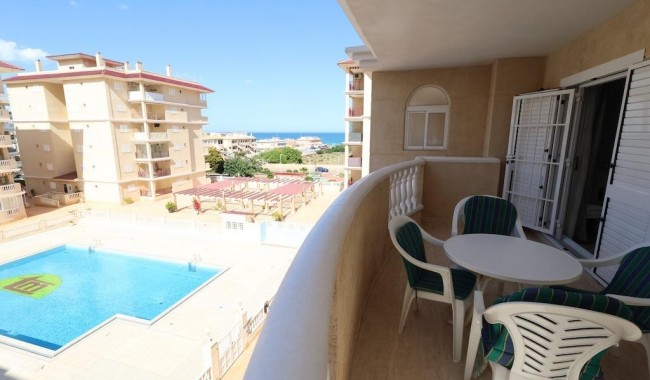 Resale - Apartment - Torrevieja - Los Europeos