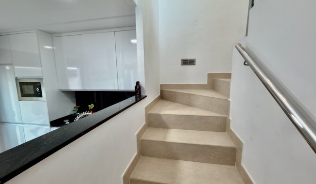 Resale - Villa - Benijófar