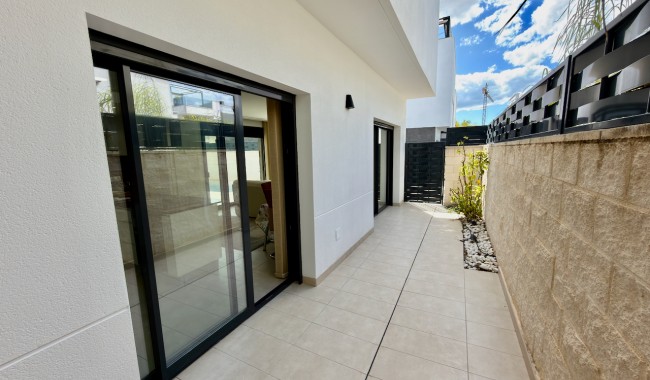 Resale - Villa - Benijófar