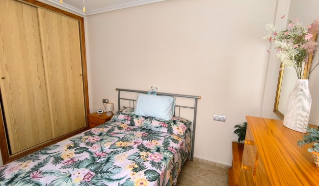 Resale - Apartment - Orihuela - Orihuela Costa