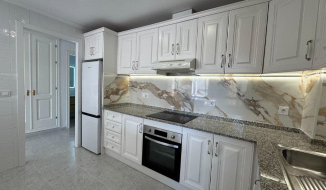 Segunda mano - Apartamento - Orihuela Costa - Villamartín