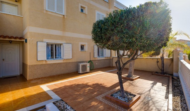 Sprzedaż - Apartament - Orihuela costa - Playa Flamenca