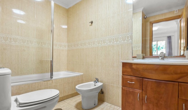Sprzedaż - Apartament - Orihuela costa - Playa Flamenca